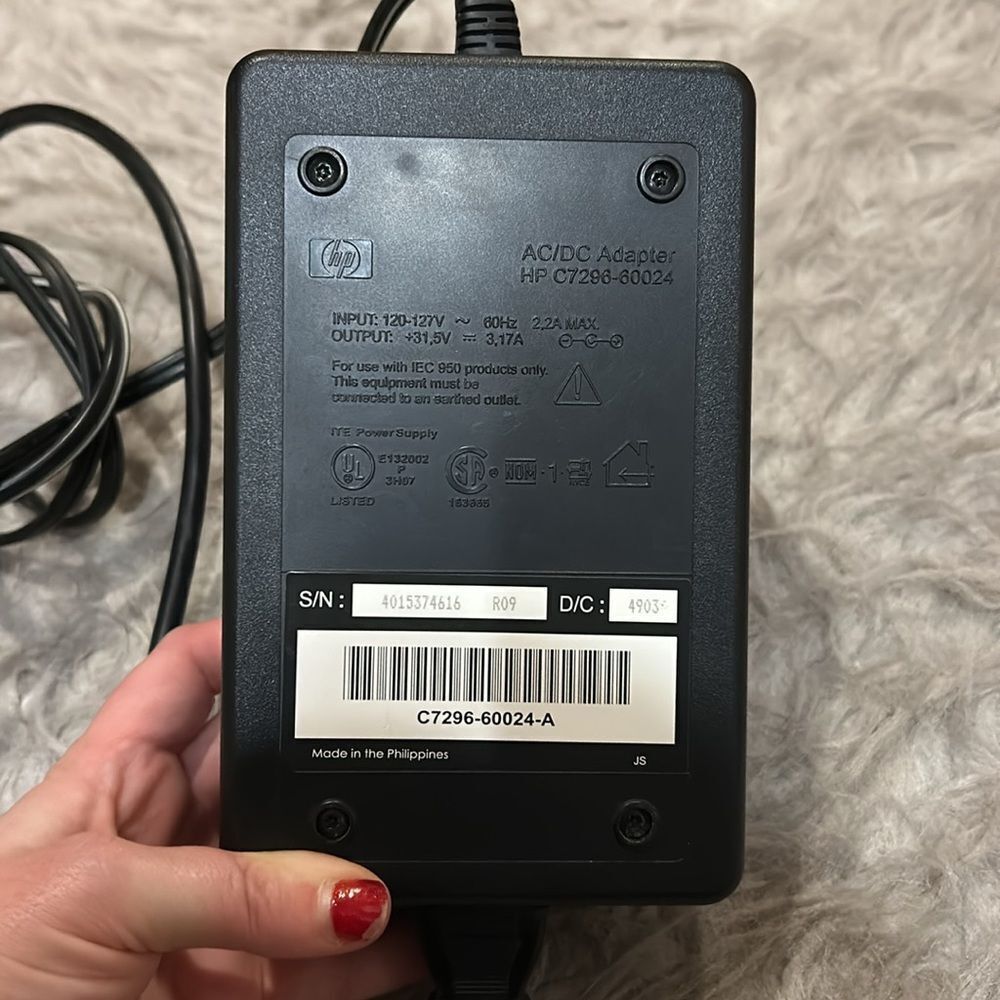 HP C7296-60024-A AC/DC adapter‎ - Picture 2 of 2